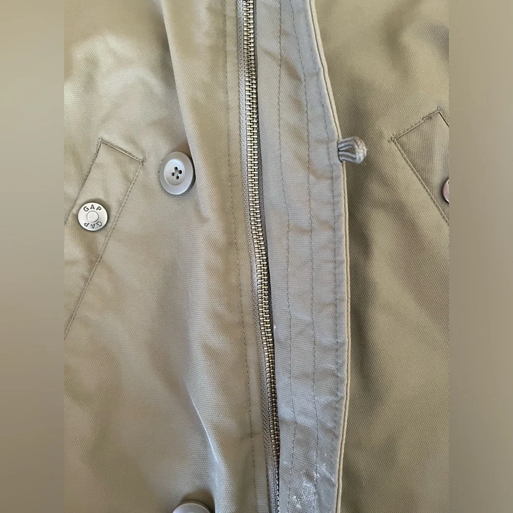 Gap Kids Heavyweight Parka Jacket Olive army green w/faux fur hood, pockets 12